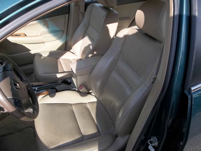 Honda Accord 2003 photo 10