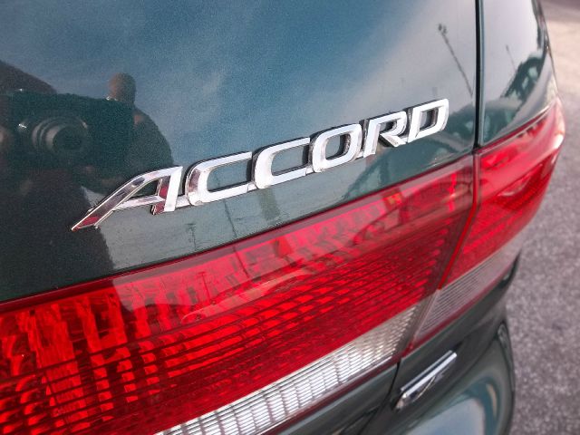 Honda Accord 2003 photo 14