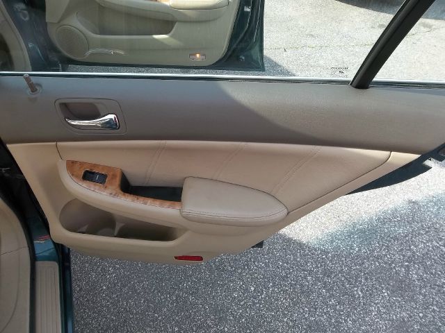 Honda Accord 2003 photo 36
