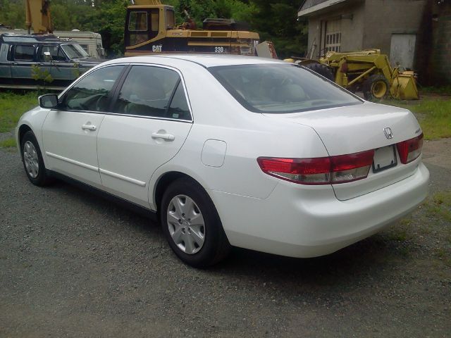 Honda Accord 2003 photo 1