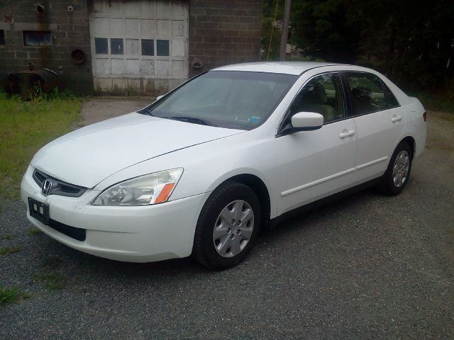 Honda Accord 2003 photo 4