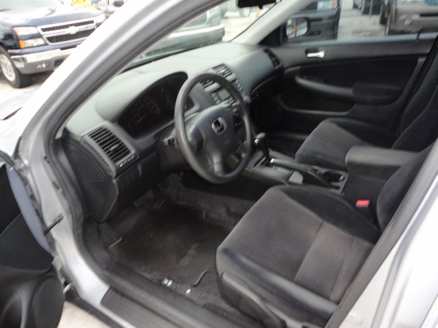 Honda Accord 2003 photo 12