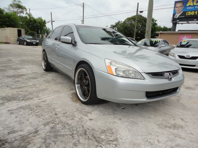 Honda Accord 2003 photo 16