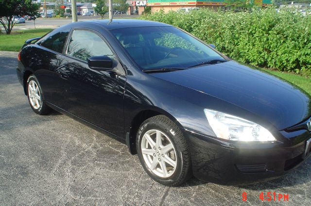 Honda Accord 2003 photo 4