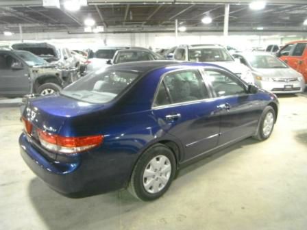 Honda Accord 2003 photo 4