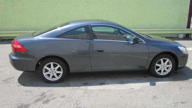 Honda Accord 2003 photo 3