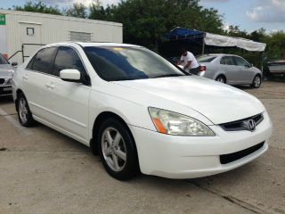 Honda Accord 2003 photo 3