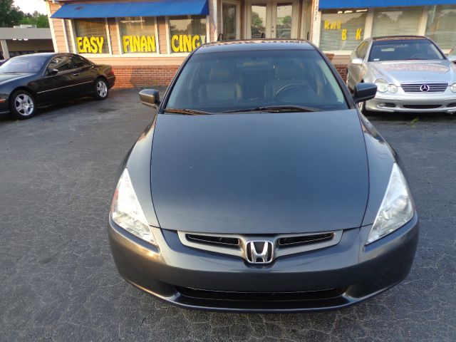 Honda Accord 4WD Ext Cab 134.0 SLE2 Sedan