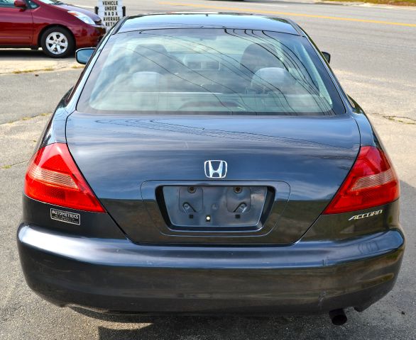 Honda Accord 2dr Reg Cab 120.5 WB Coupe