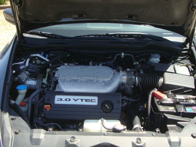 Honda Accord 2004 photo 15