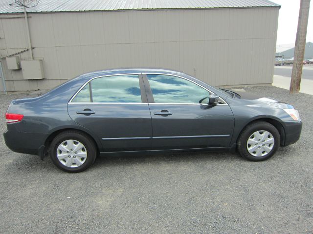 Honda Accord 2004 photo 11