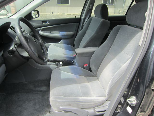 Honda Accord 2004 photo 14