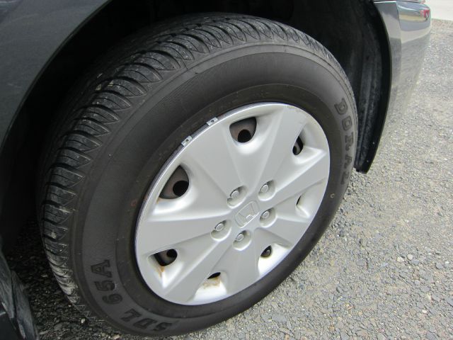 Honda Accord 2004 photo 9