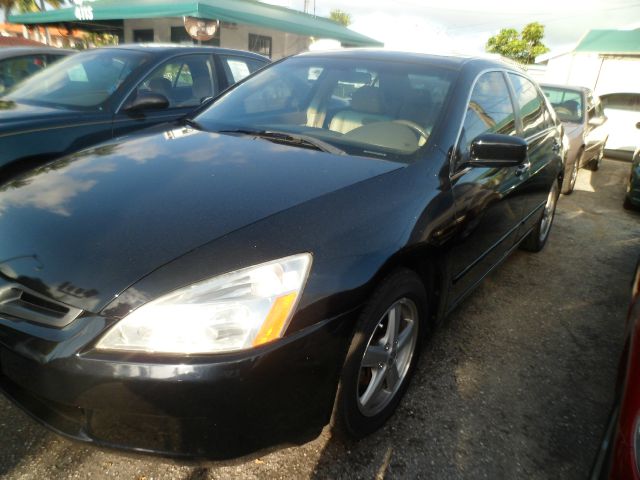 Honda Accord 2004 photo 4