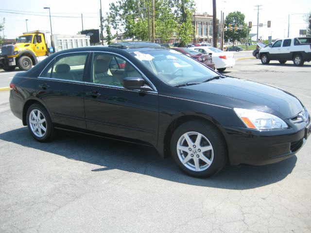 Honda Accord 2004 photo 3