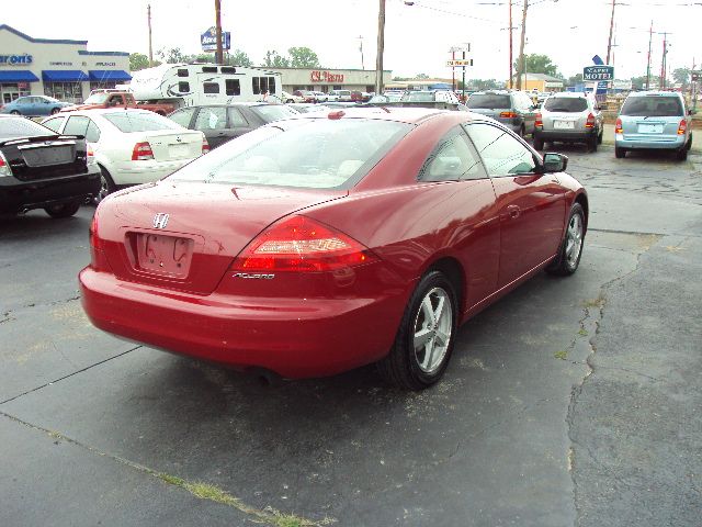 Honda Accord 2004 photo 3