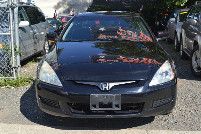 Honda Accord 2004 photo 4