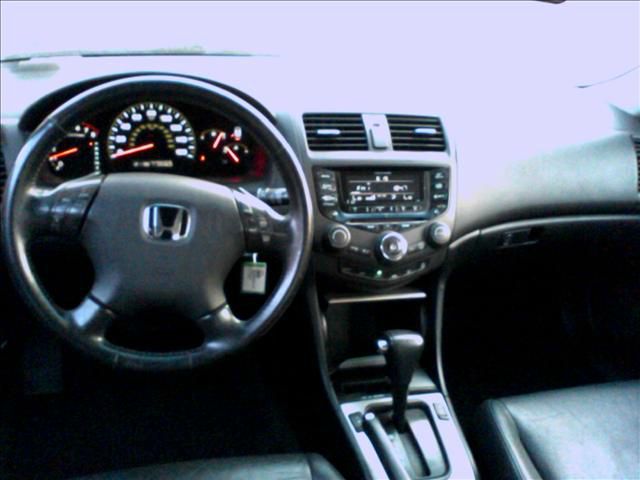 Honda Accord 3.5L RWD Sedan