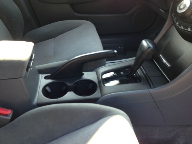 Honda Accord 2004 photo 3