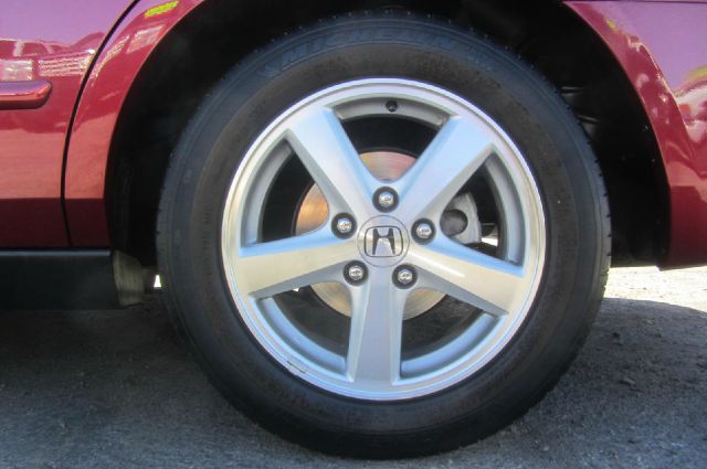 Honda Accord 2004 photo 1