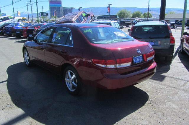 Honda Accord 2004 photo 18