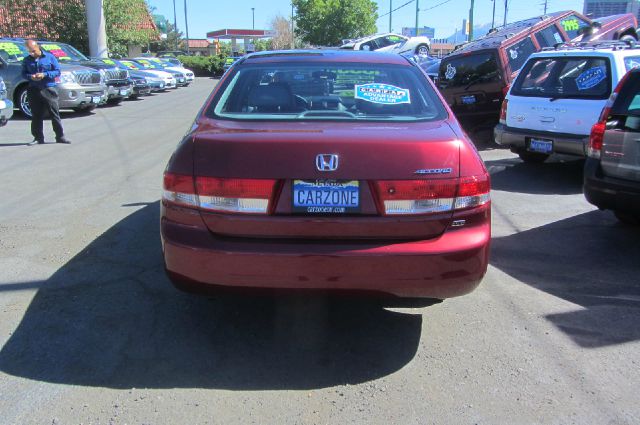 Honda Accord 2004 photo 21