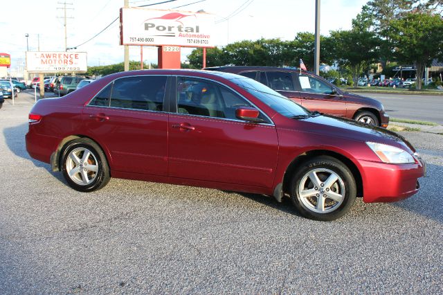 Honda Accord 2004 photo 1