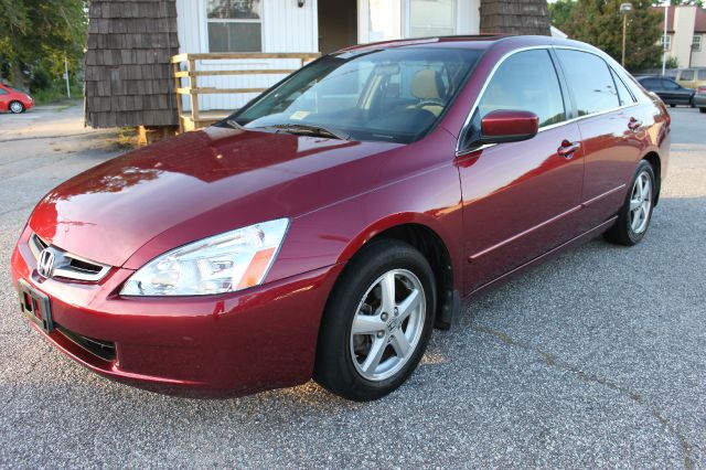 Honda Accord 2004 photo 4