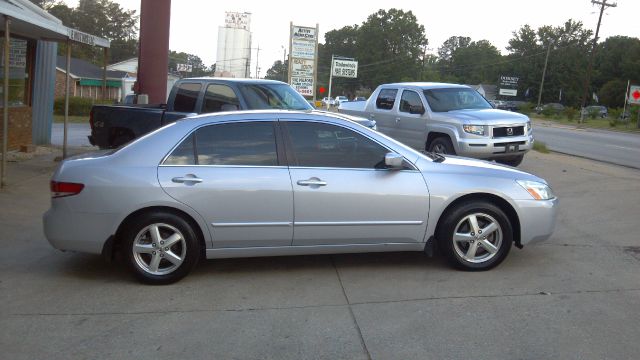 Honda Accord 2004 photo 3