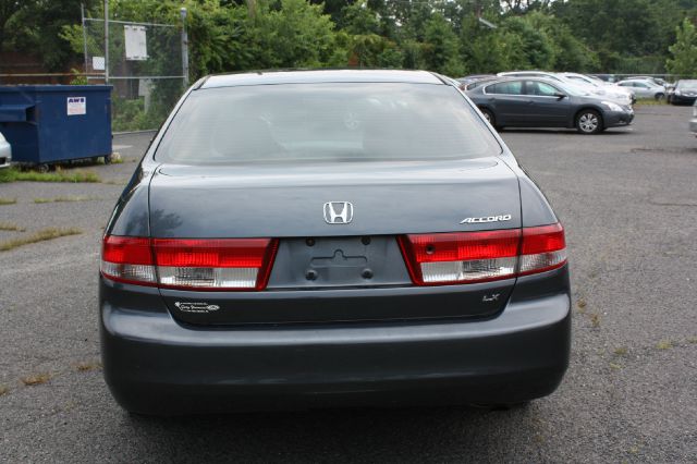Honda Accord 2dr Reg Cab 120.5 WB Sedan