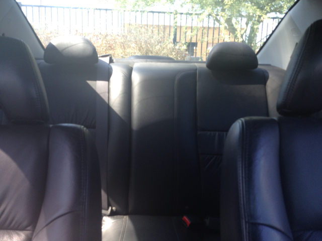 Honda Accord 2004 photo 2