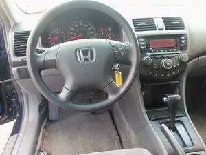 Honda Accord 2004 photo 3