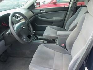 Honda Accord 2004 photo 4
