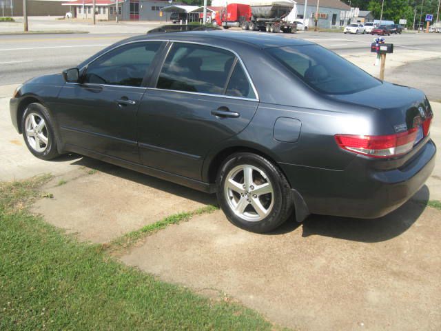 Honda Accord 2004 photo 9