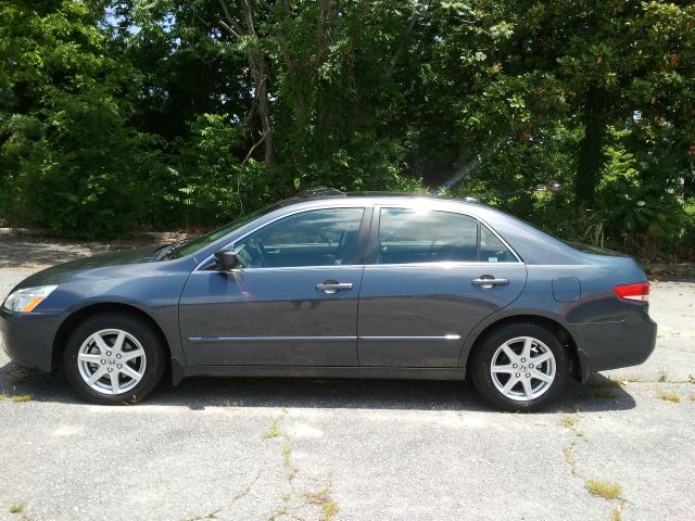 Honda Accord 2004 photo 9