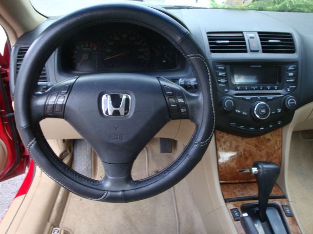 Honda Accord 4DR SE Coupe