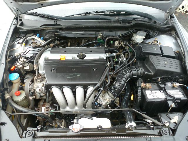 Honda Accord 2004 photo 19