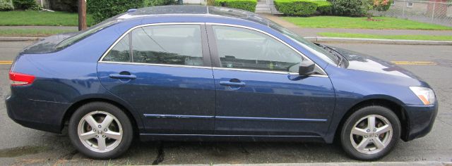 Honda Accord 2004 photo 7