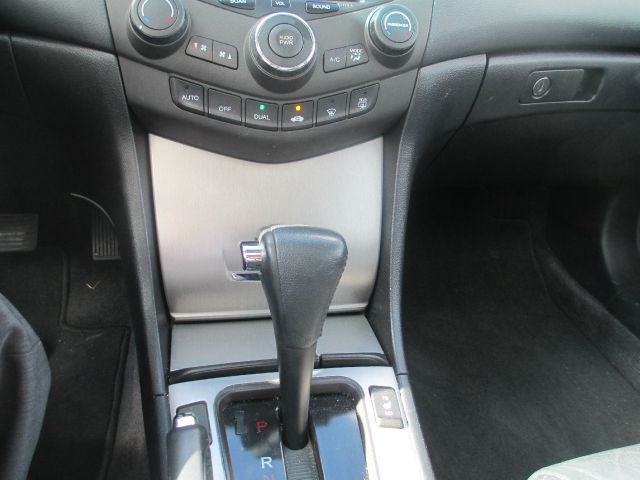 Honda Accord 2004 photo 5