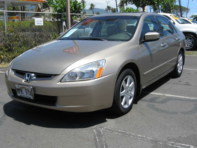 Honda Accord 2004 photo 1