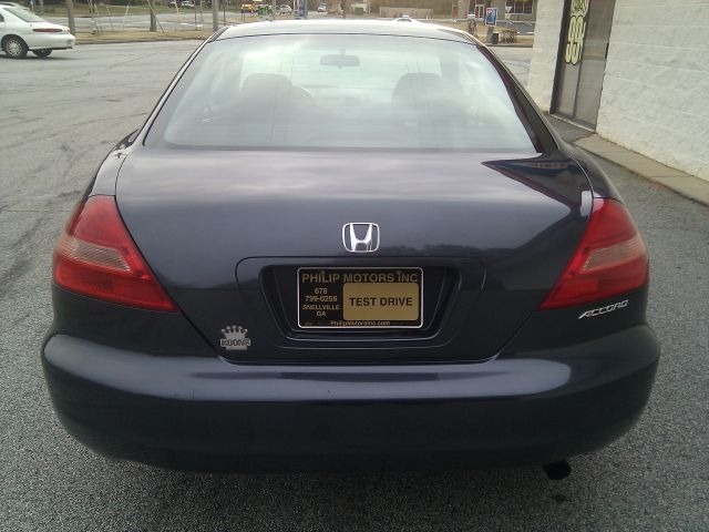 Honda Accord 2004 photo 3