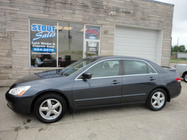 Honda Accord 2004 photo 5