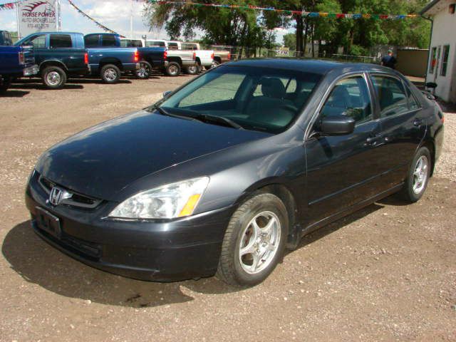 Honda Accord 2004 photo 2