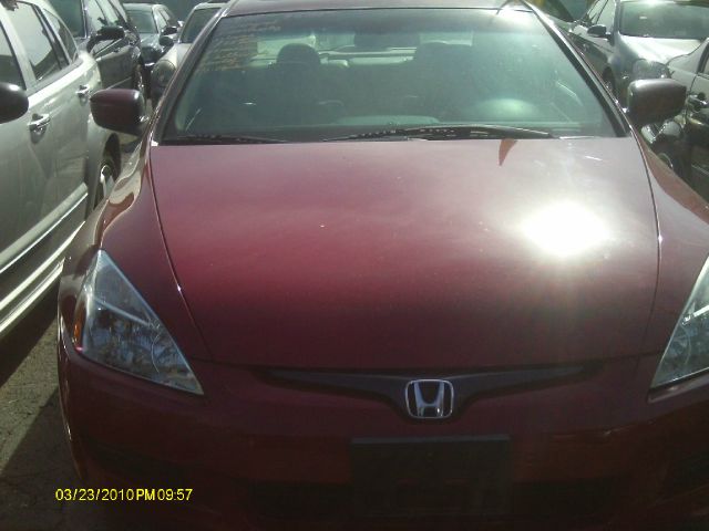 Honda Accord 2004 photo 2