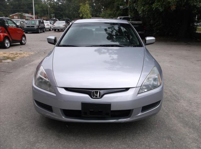 Honda Accord 2004 photo 2