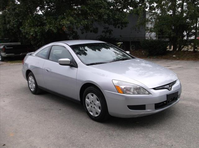 Honda Accord 2004 photo 4