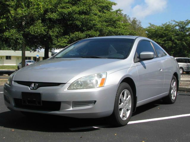 Honda Accord 2004 photo 3