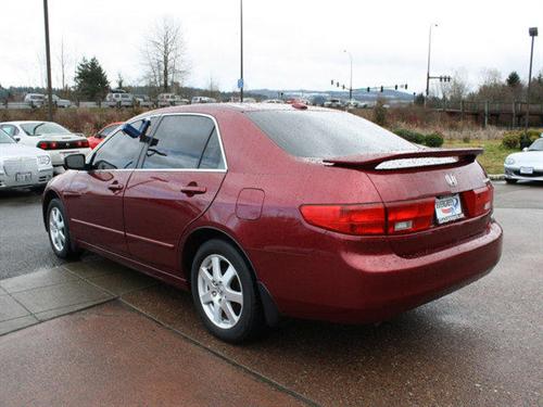 Honda Accord 2005 photo 2
