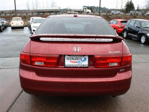 Honda Accord 2005 photo 3