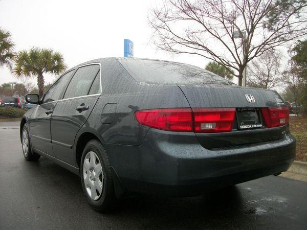 Honda Accord 2005 photo 3